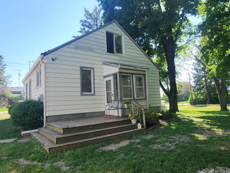 9328 County Road K, Franksville, WI 53126 - #2