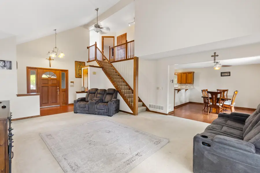 8900 S Shepard Ave, Oak Creek, WI 53154 - #3