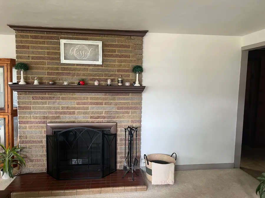 7850 21st Ave, Kenosha, WI 53143 - #2