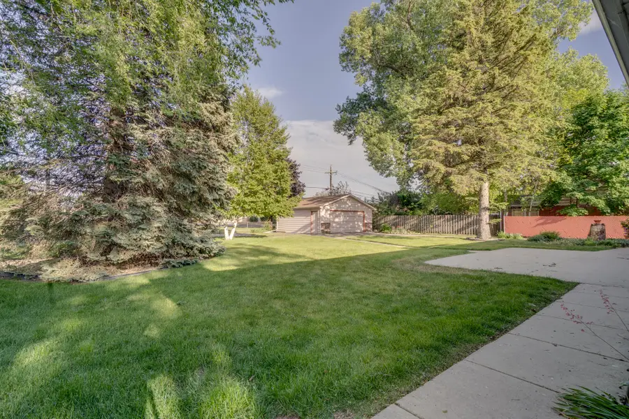 7833 5th Ave, Kenosha, WI 53143 - #2