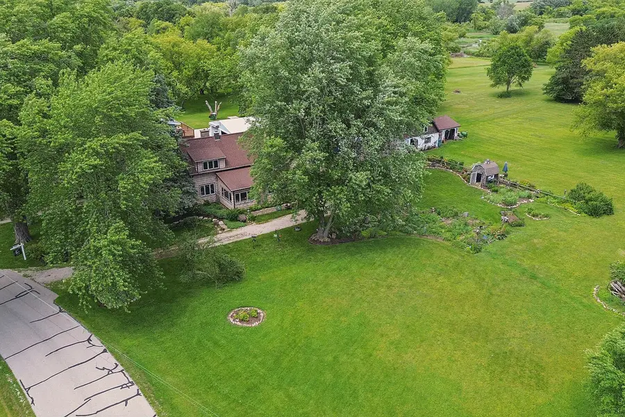 9461 River Rd, Pleasant Prairie, WI 53158 - #3