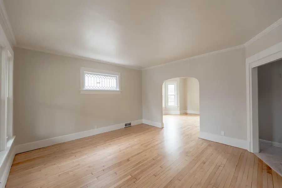 540 Hayes Ave, Racine, WI 53405 - #2