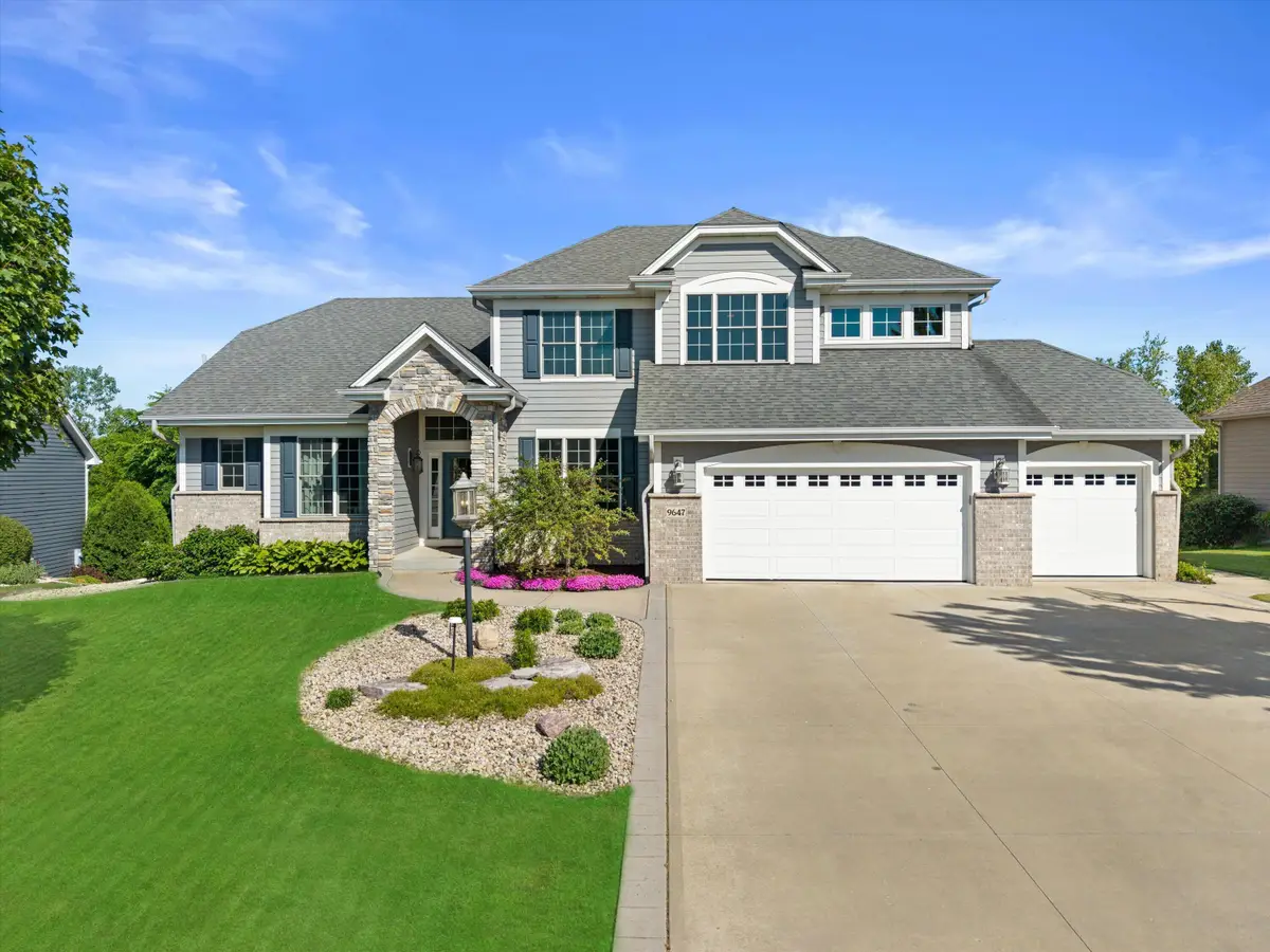 9647 49th Ct, Pleasant Prairie, WI 53158 - #1
