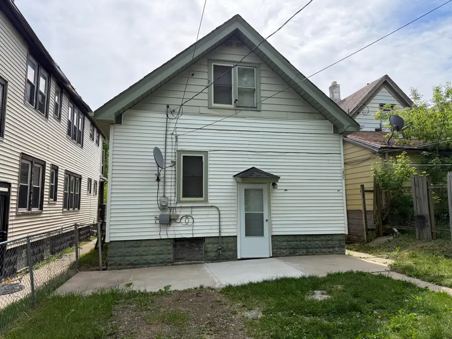3357 N 20th St, Milwaukee, WI 53206 - #3