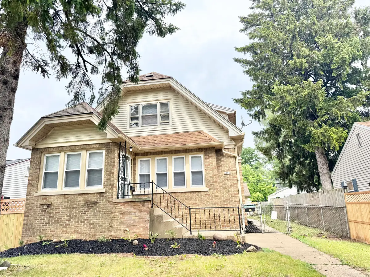 6124 N 39th St, Milwaukee, WI 53209 - #1