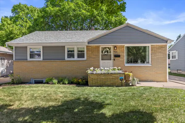 9500 W Elmore Ave, Milwaukee, WI 53222