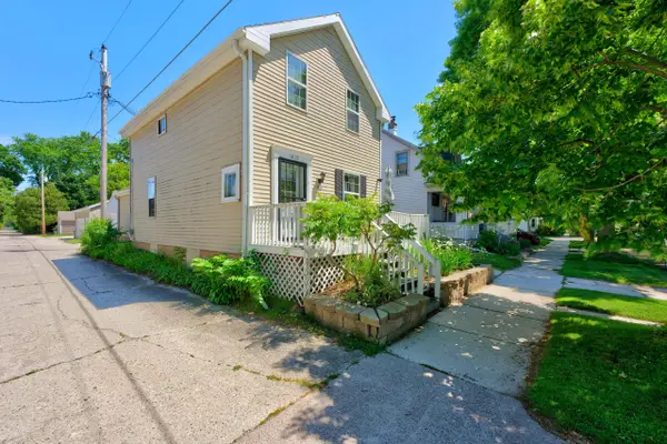 1415 N 4th St, Sheboygan, WI 53081
