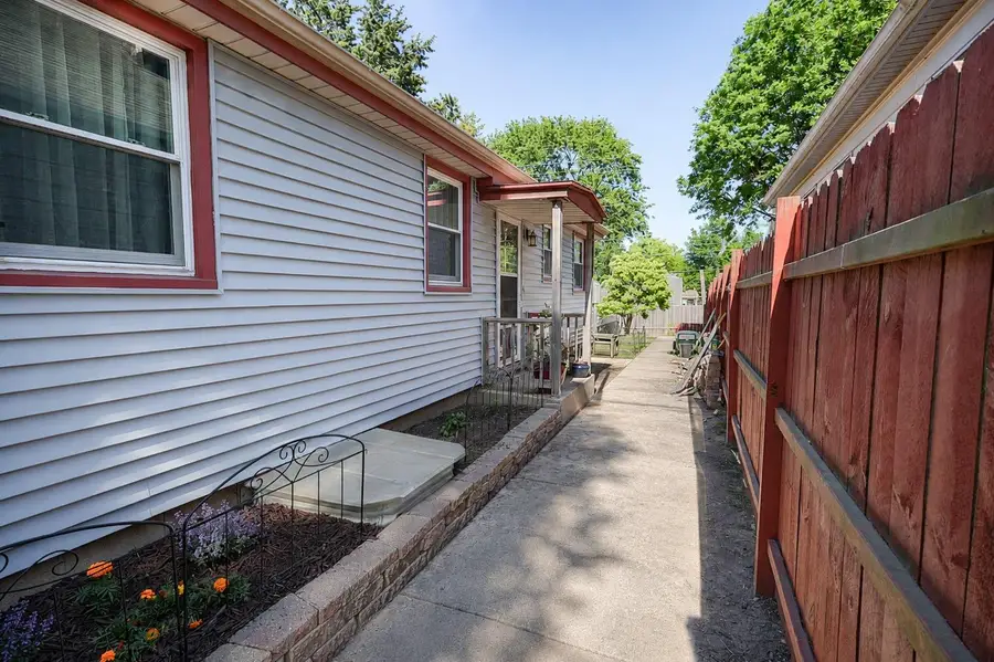 3228 S 51st St, Milwaukee, WI 53219 - #3