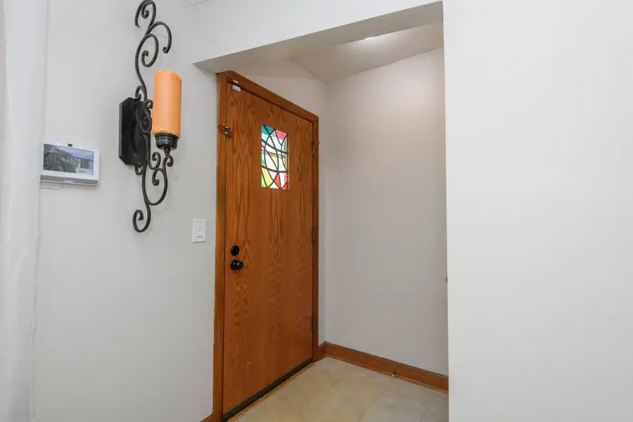 5122 N 65th St, Milwaukee, WI 53218 - #3