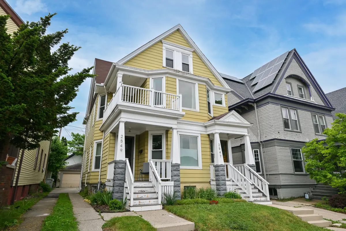 2547 S Howell Ave, Milwaukee, WI 53207 - #1