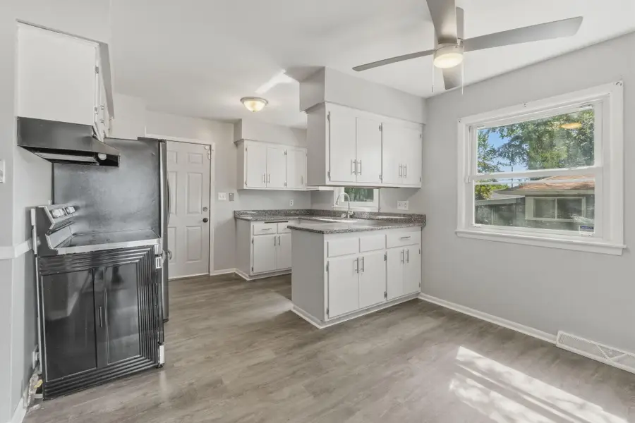 10501 W Silver Spring Dr, Milwaukee, WI 53225 - #3
