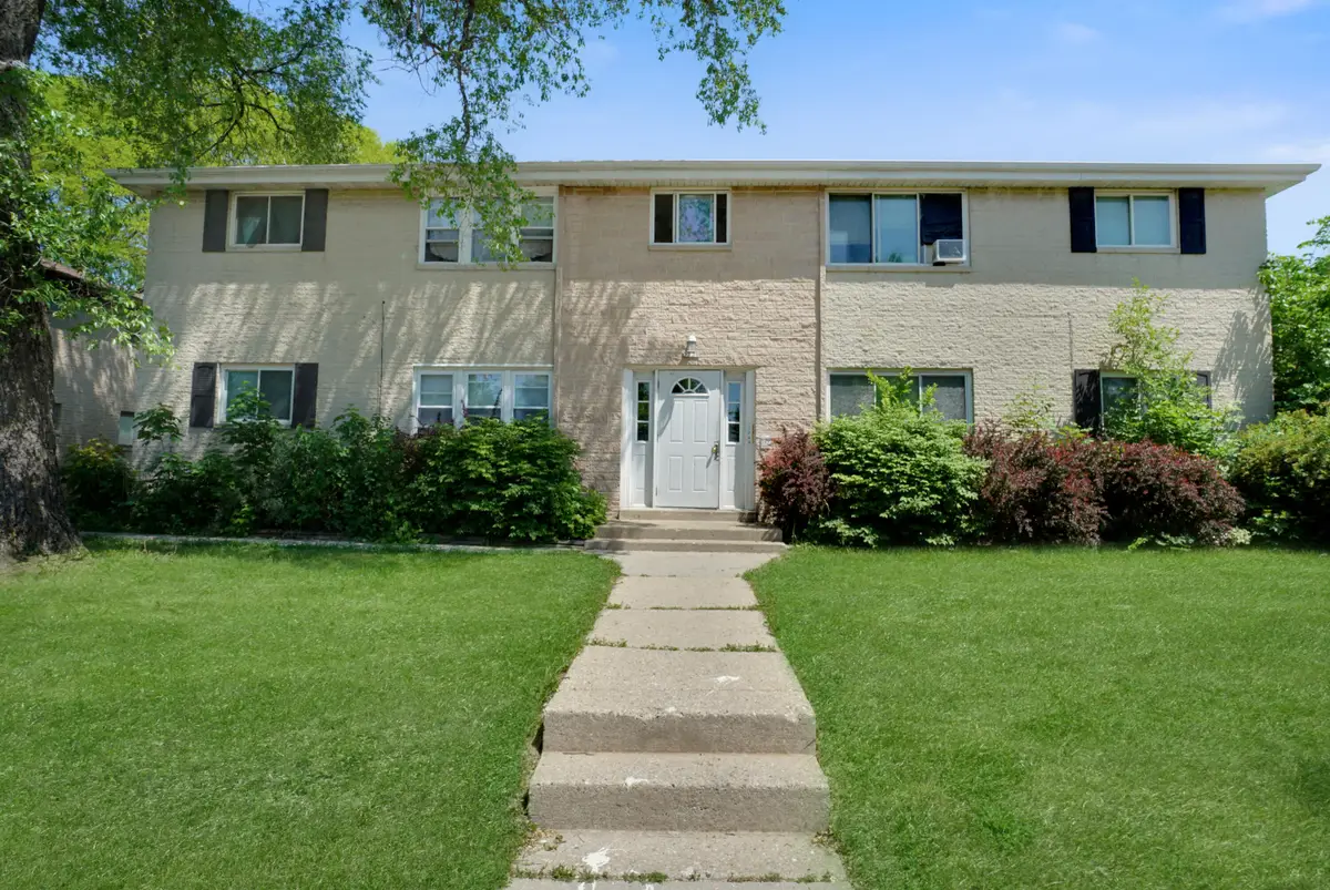 5730 N 91st St, Milwaukee, WI 53225 - #1