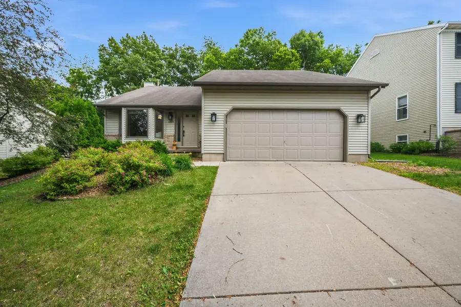 3509 Cosgrove Dr, Madison, WI 53719 - #2