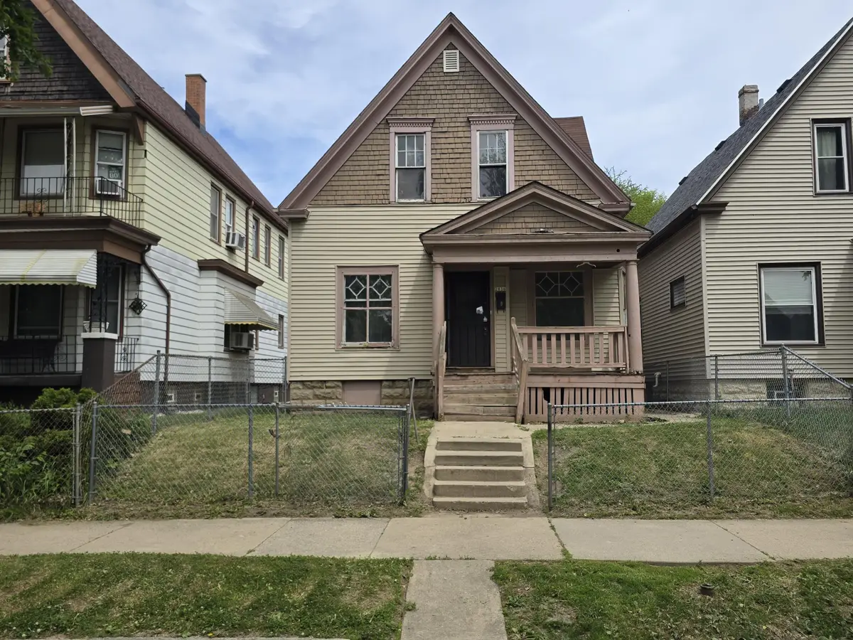2836 N 25th St, Milwaukee, WI 53206 - #1