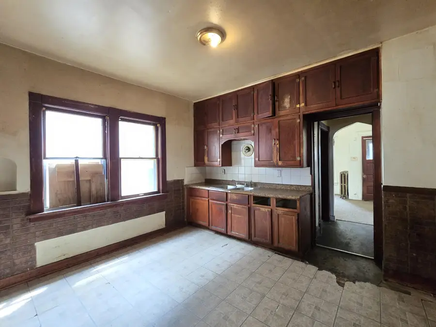 2836 N 25th St, Milwaukee, WI 53206 - #2