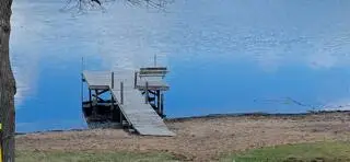 N3128 Silver Lake Dr, Farmington, WI 54981