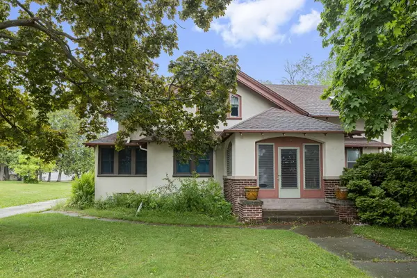 220 Forest Ave, Kewaskum, WI 53040