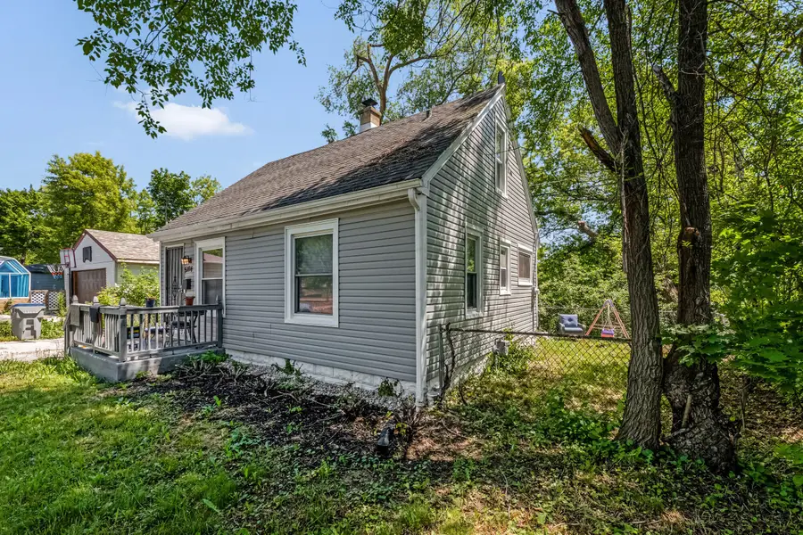 5304 N 64th St, Milwaukee, WI 53218 - #3