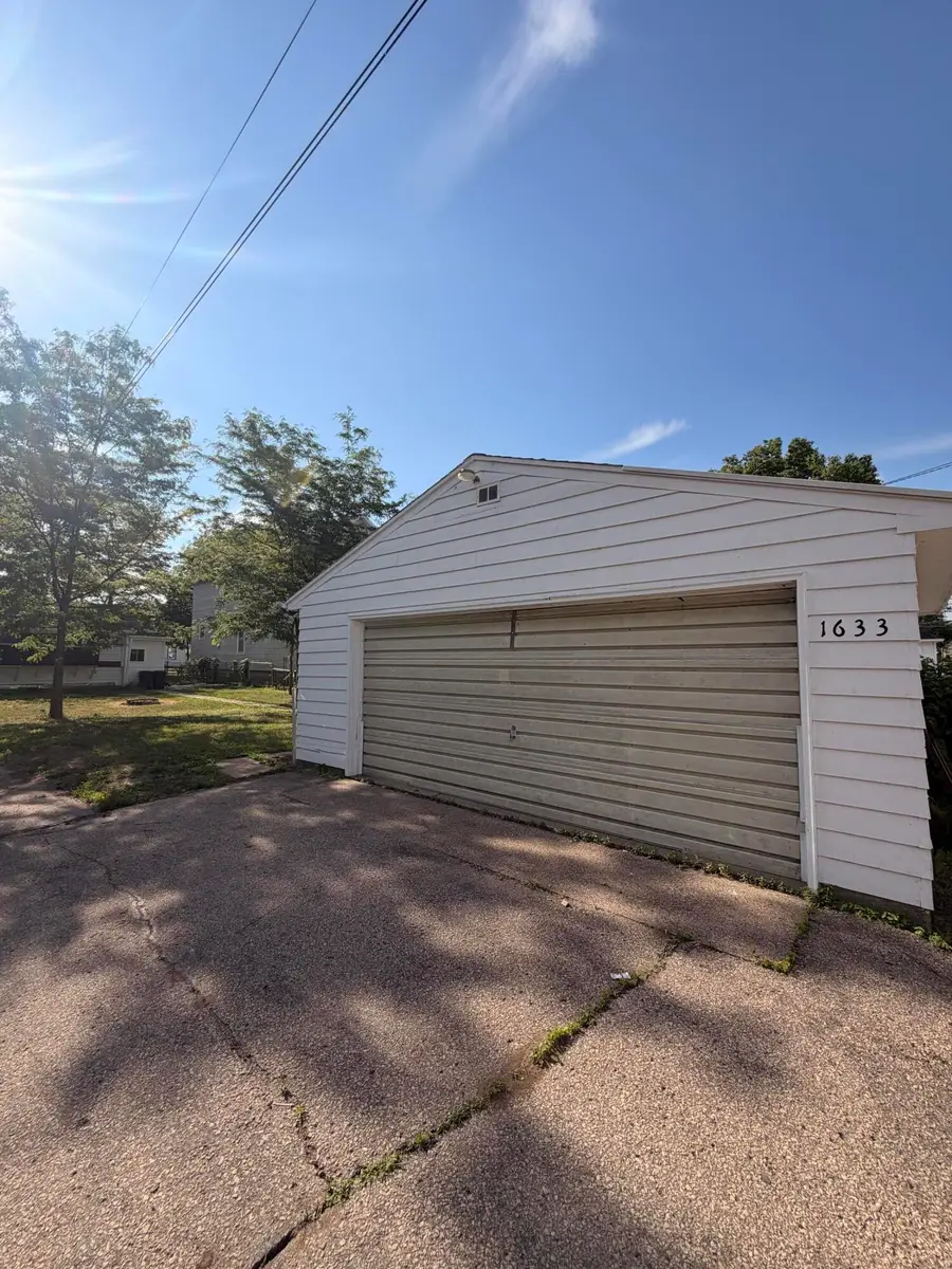 1633 Avon St, La Crosse, WI 54603 - #3