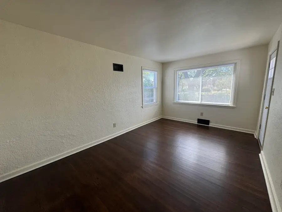 6634 W Carmen Ave, Milwaukee, WI 53218 - #2