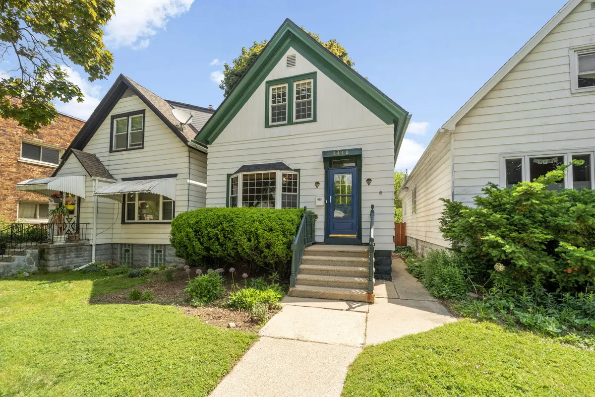2410 S Lenox St, Milwaukee, WI 53207 - #1