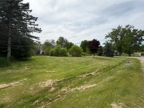 Lt1 223rd Ave, Salem Lakes, WI 53168