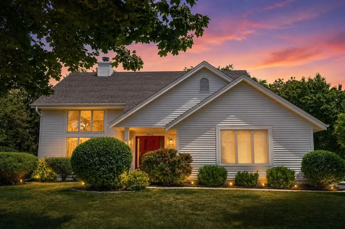 9212 S 41st St, Franklin, WI 53132 - #1