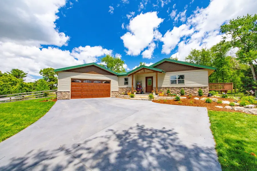 N158 Tamarack Rd, Palmyra, WI 53156 - #2