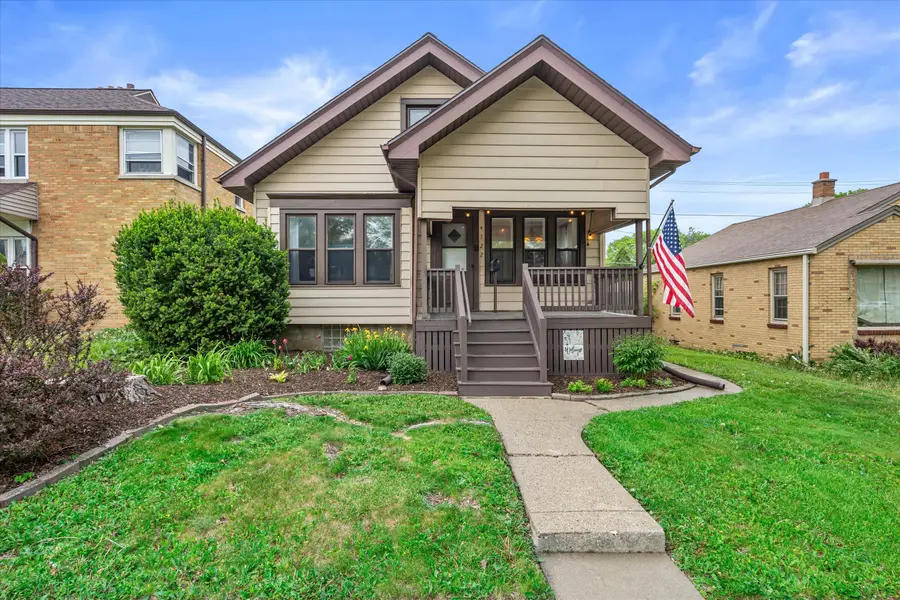 4722 W Oklahoma Ave, Milwaukee, WI 53219 - #2
