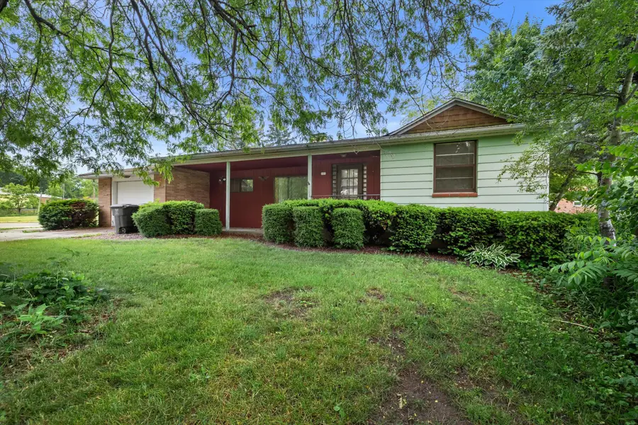 105 Northwater St, Silver Lake, WI 53170 - #2
