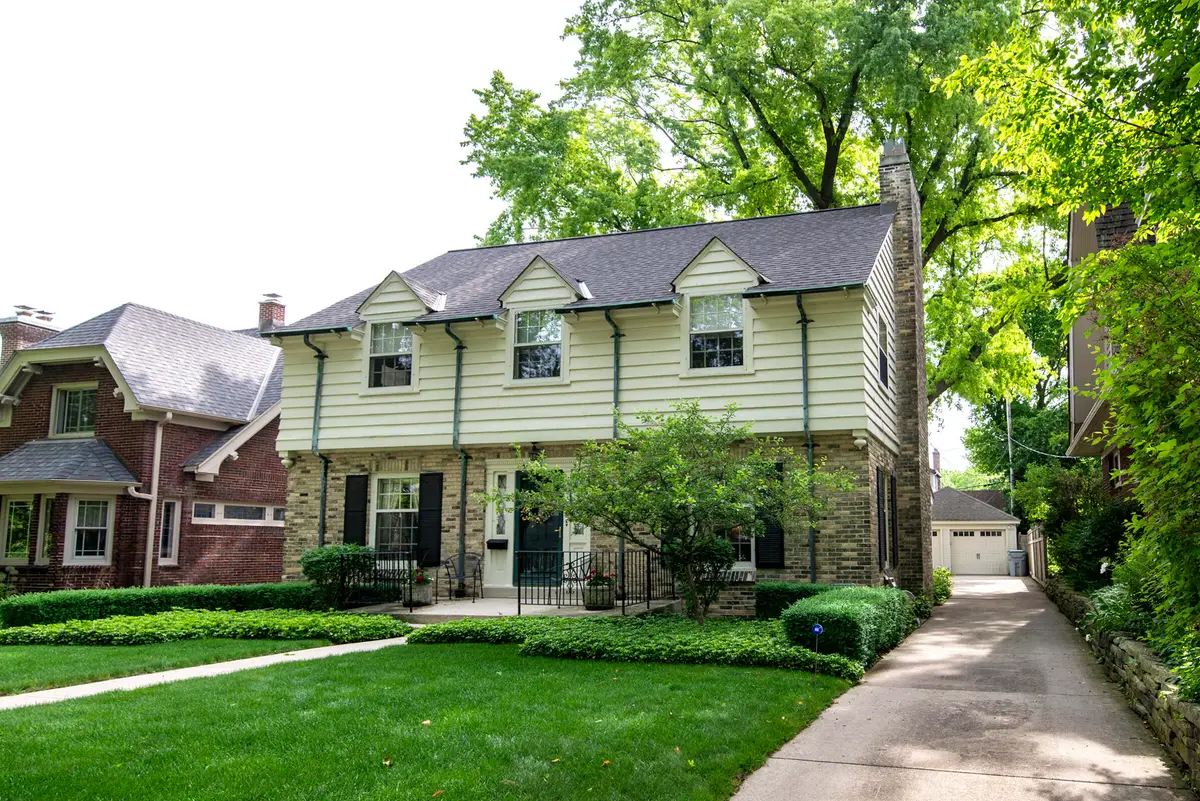 3446 N Frederick Ave, Milwaukee, WI 53211 - #1