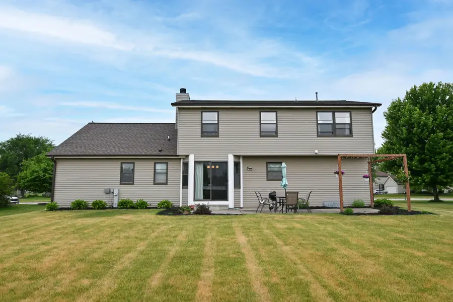 118 Mckenzie Rd, Mukwonago, WI 53149 - #2