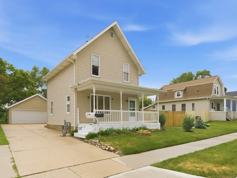 415 Adams St, Sheboygan Falls, WI 53085 - #2