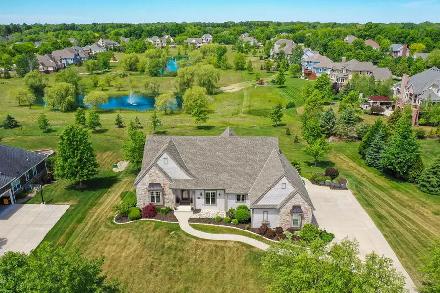 11511 N Oakview Ct, Mequon, WI 53092 - #2