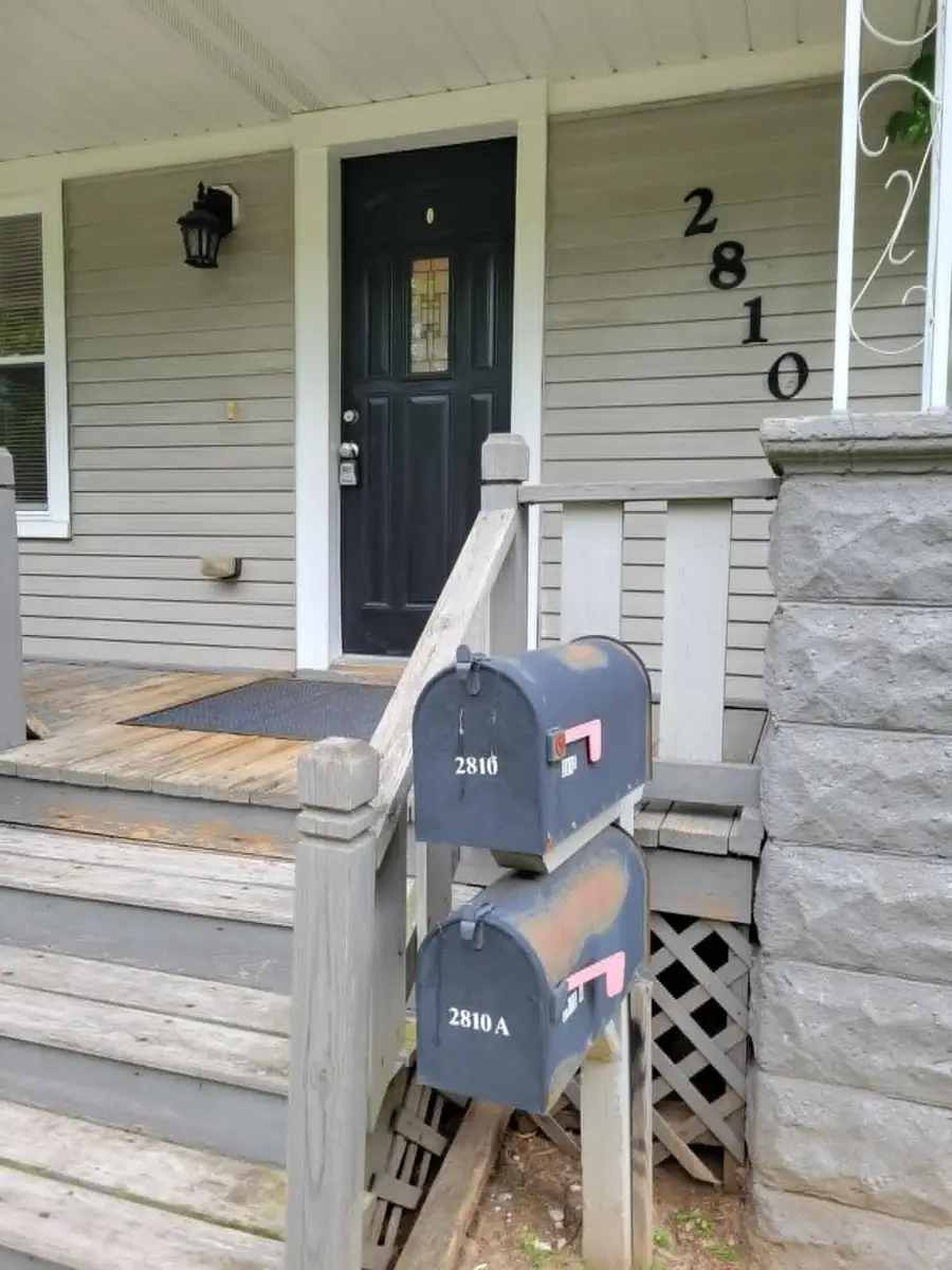 2810 S Lenox St, Milwaukee, WI 53207 - #2