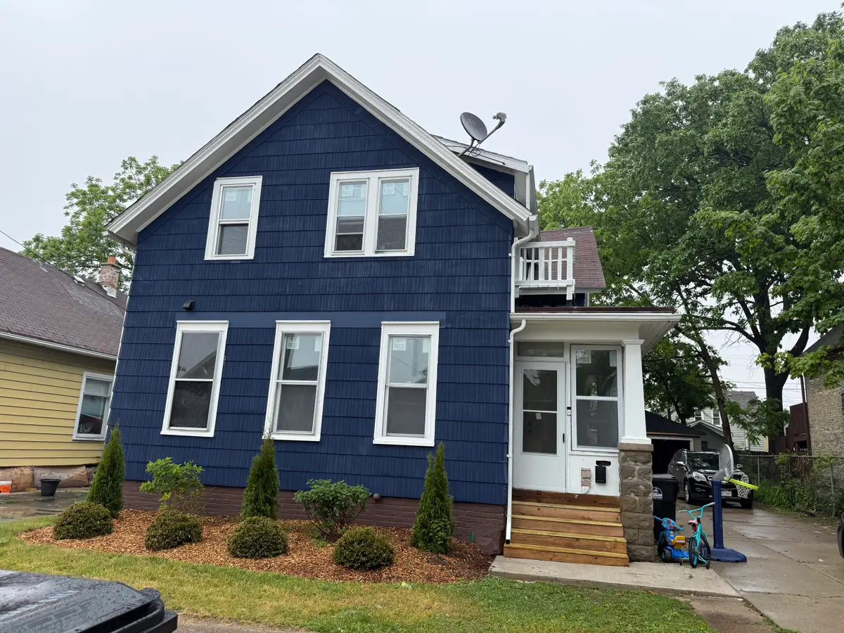1723 Erie St, Racine, WI 53402 - #1