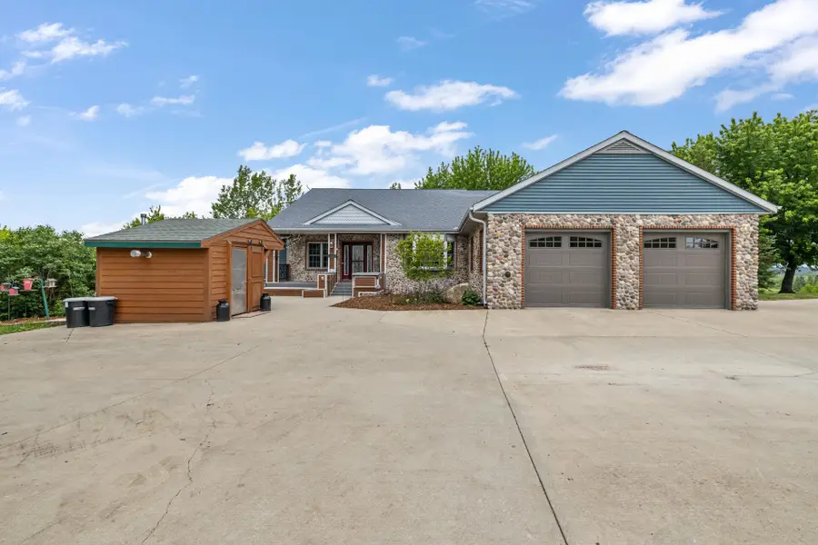 8151 Midland Dr, Wayne, WI 53002 - #2