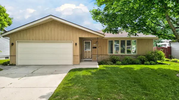 3801 S 14th St, Sheboygan, WI 53081