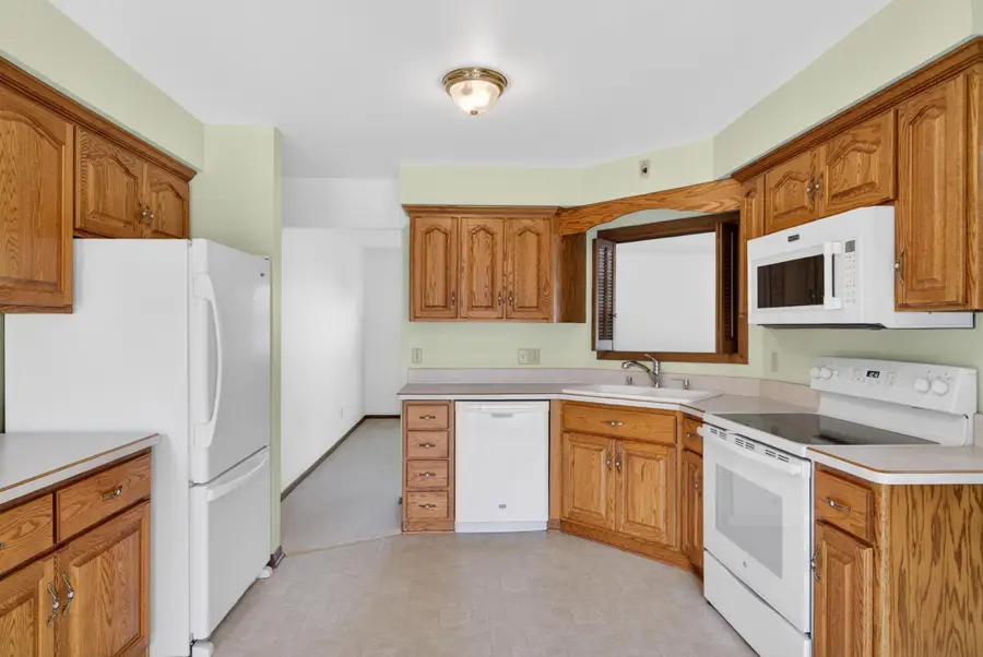 3801 S 14th St, Sheboygan, WI 53081 - #3