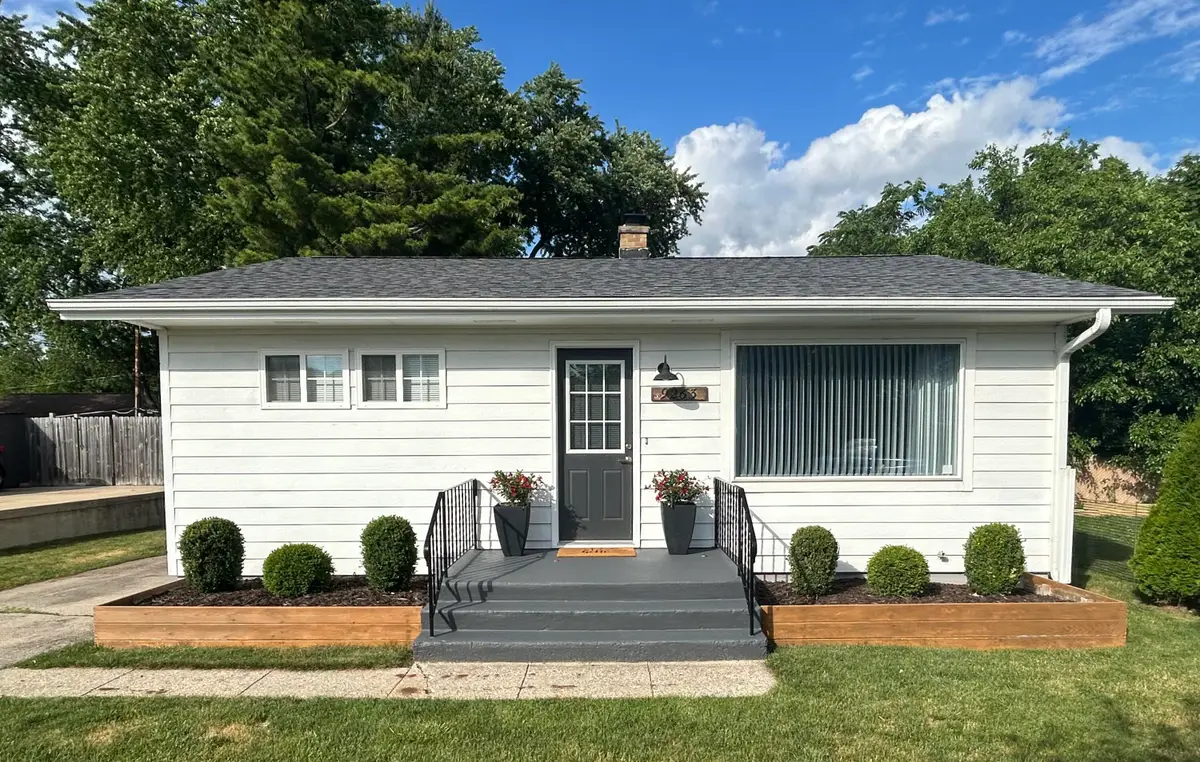 9263 392nd Ave, Powers Lake, WI 53128 - #1