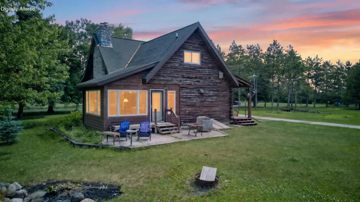 101 North Ave, Cascade, WI 53011 - #1