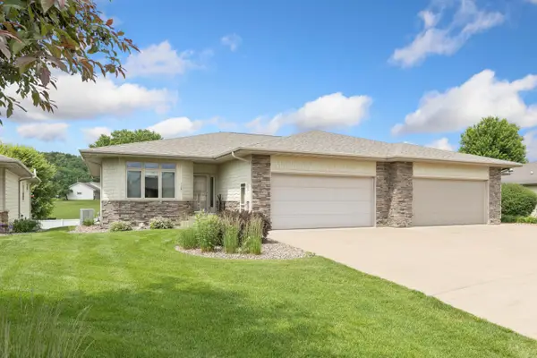 1281 Bentgrass Ct, Onalaska, WI 54650