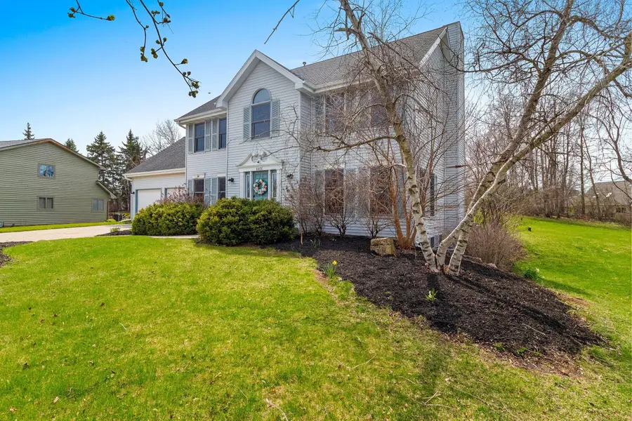 4406 Hunters Glen Dr, Sheboygan, WI 53083 - #3