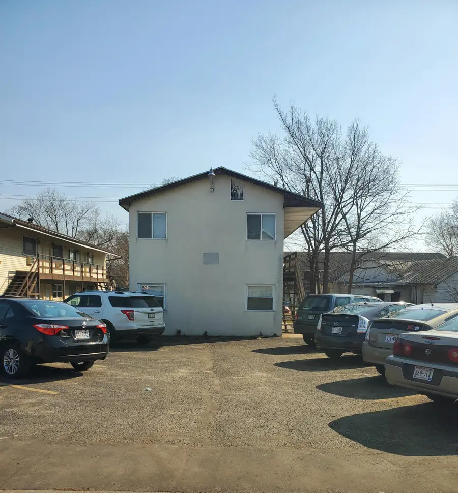 421 10th St N, La Crosse, WI 54601 - #3
