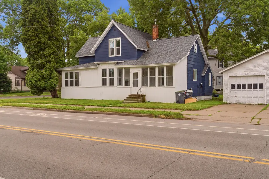 1002 8th St S, La Crosse, WI 54601 - #3