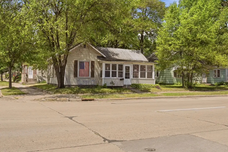 303 Rose St, La Crosse, WI 54603 - #2