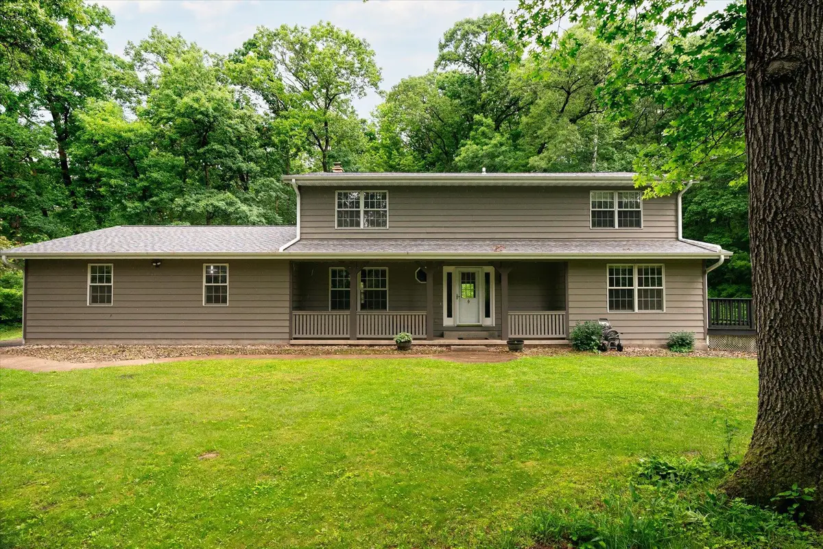 N8570 Holseth Rd, Holland, WI 54636 - #1