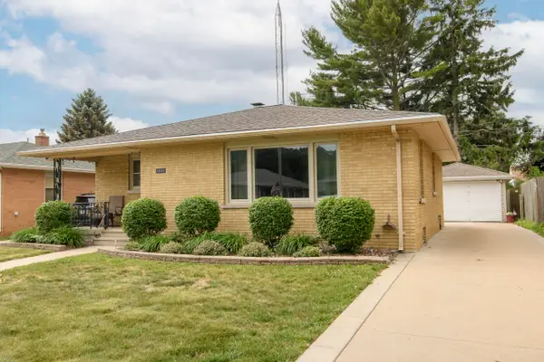 1521 25th St, Kenosha, WI 53140
