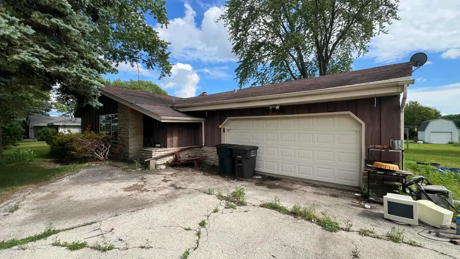 20525 93rd St, Bristol, WI 53104 - #2