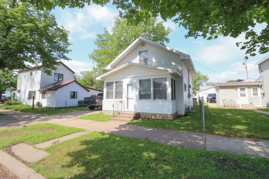 1520 11th St S, La Crosse, WI 54601 - #2